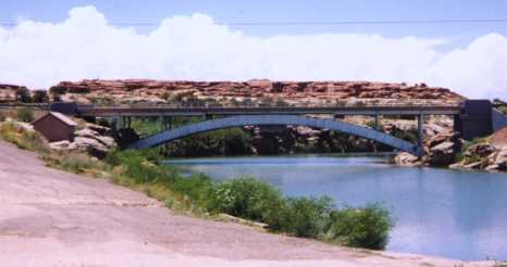 [Clear Creek arch bridge]