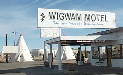 [Wigwam Motel]