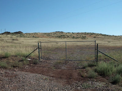 Gate on I-17